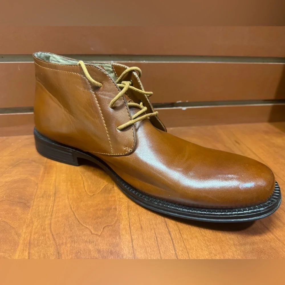 Deer Stags Tan Chukka Boots